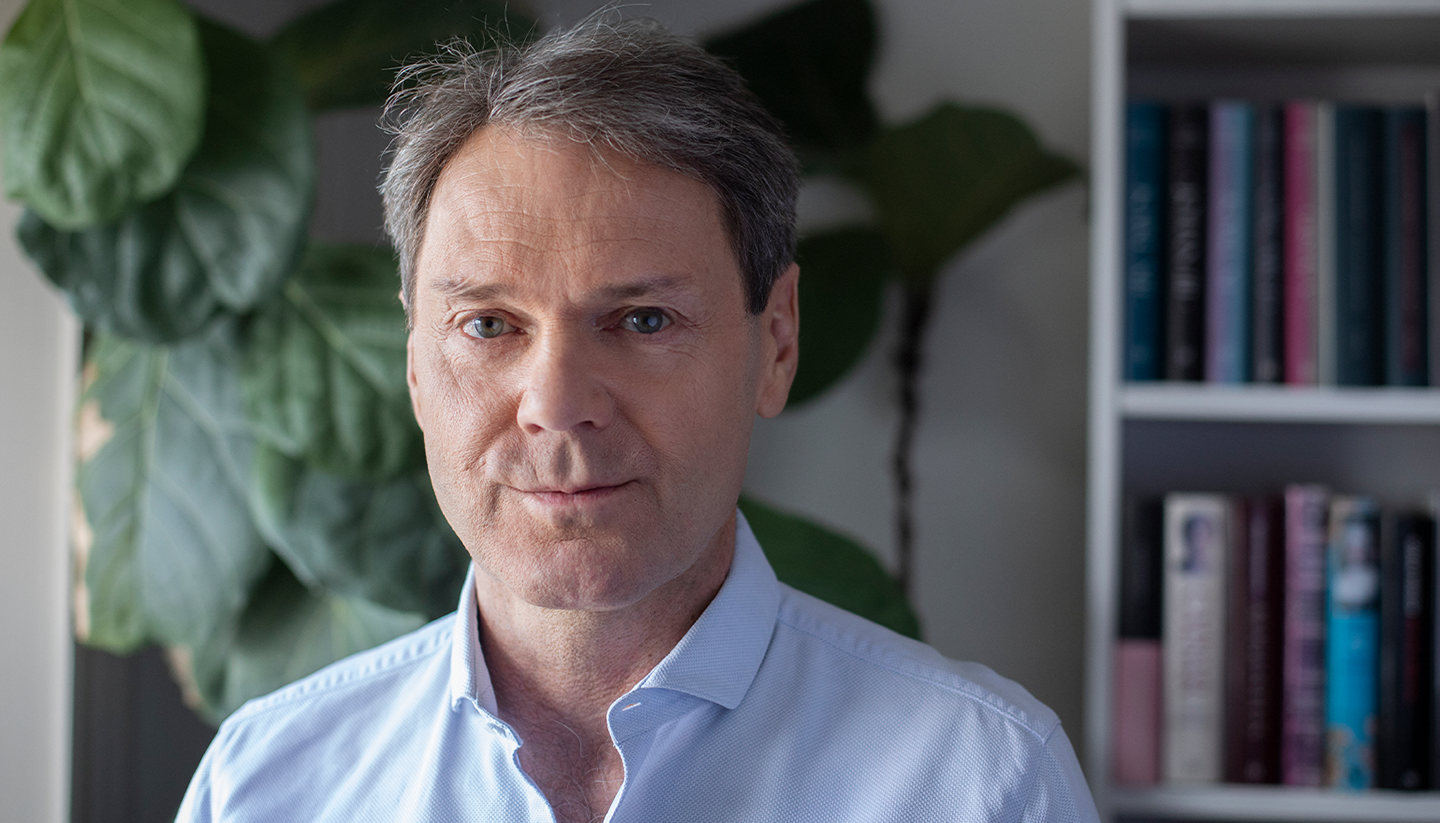 Niklas Ekdal &#8211; forfattare_L &#8211; Image Hero
